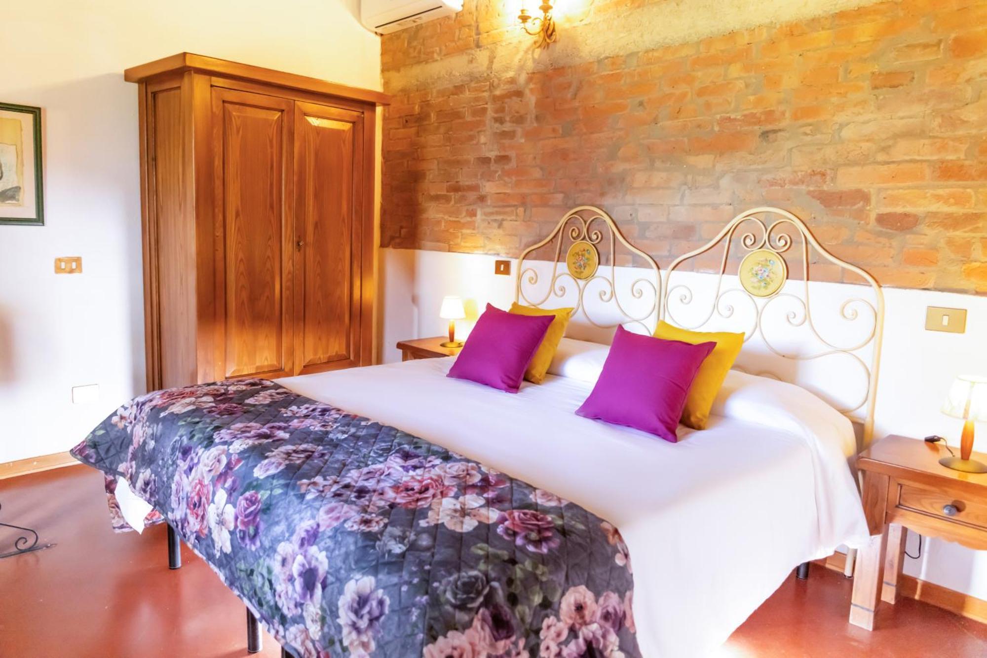 Borgo Il Poggio Agritourismo Villa Montaione Exterior photo